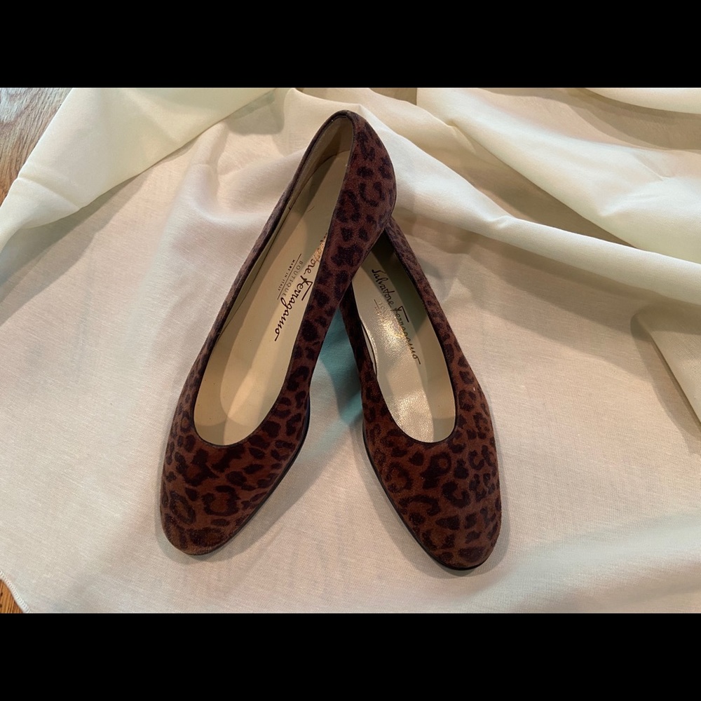 SOLD! Salvatore Ferragamo Microsuede Leopard Flats